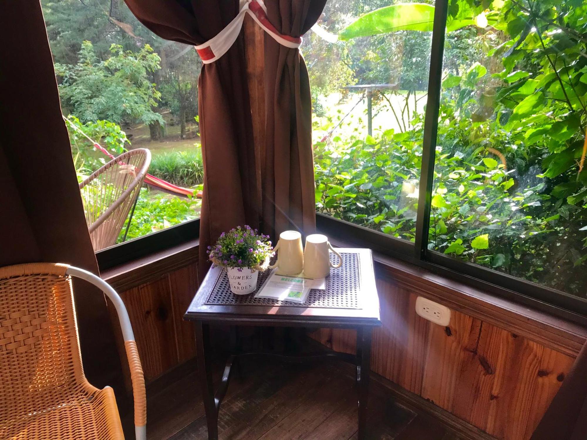 Yerbabuena Lodge Monteverde Habitación foto